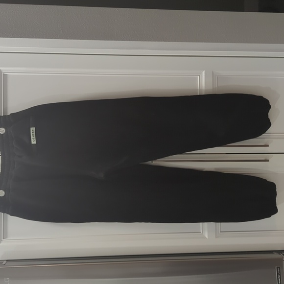 Comfrt Travel Essentials Sweatpants - Picture 2 of 5